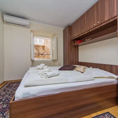 Maru - Two Bedroom With City View *
